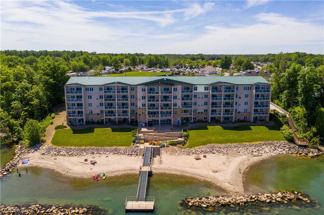 Lake Erie Vista Condo - Residential