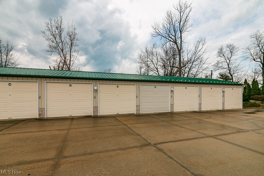 Lake Erie Vista Condo - Residential