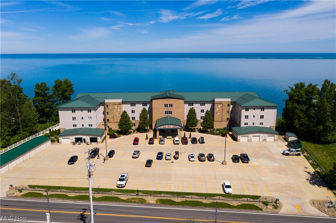 Lake Erie Vista Condo - Residential