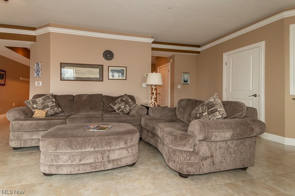 Lake Erie Vista Condo - Residential