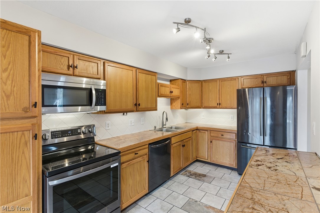 Chaunticlair 03 A Condo - Residential