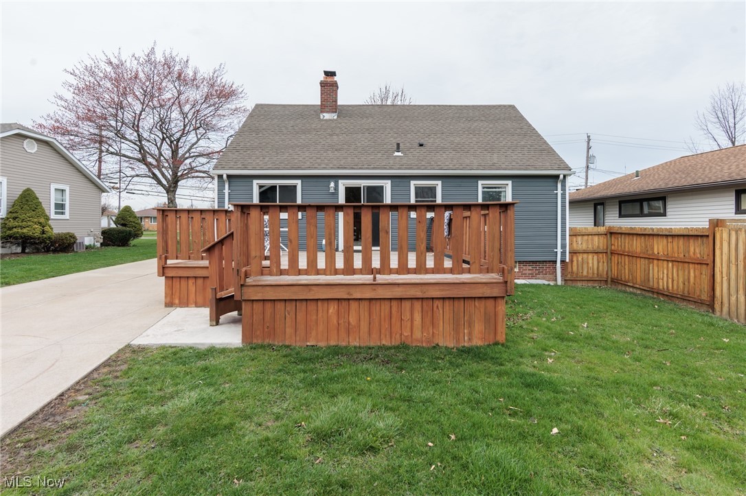 3443 Dentzler Road, Parma, Ohio image 5