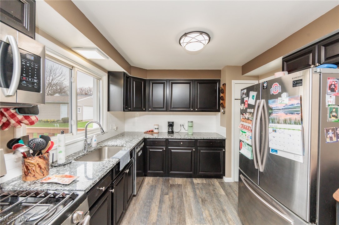 3443 Dentzler Road, Parma, Ohio image 28