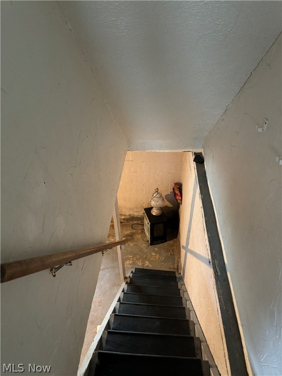 Alexander - Residential