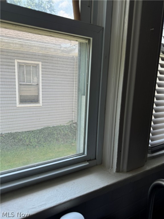 Alexander - Residential