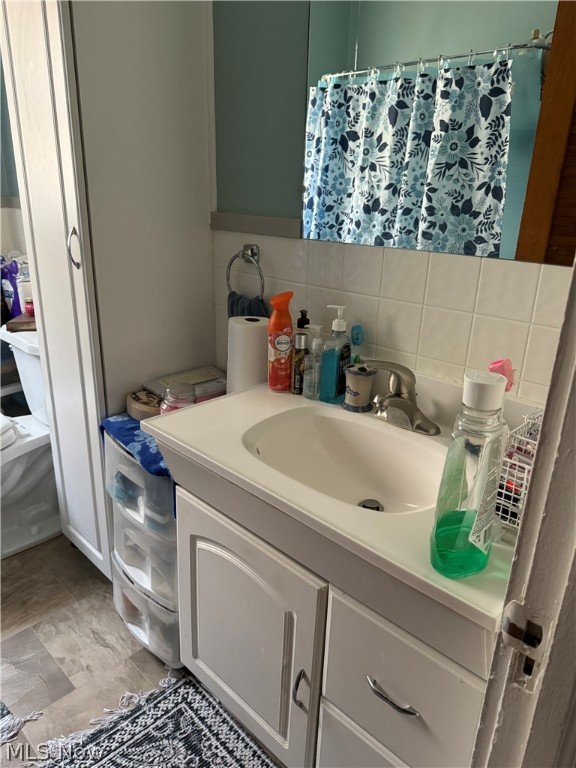 Alexander - Residential