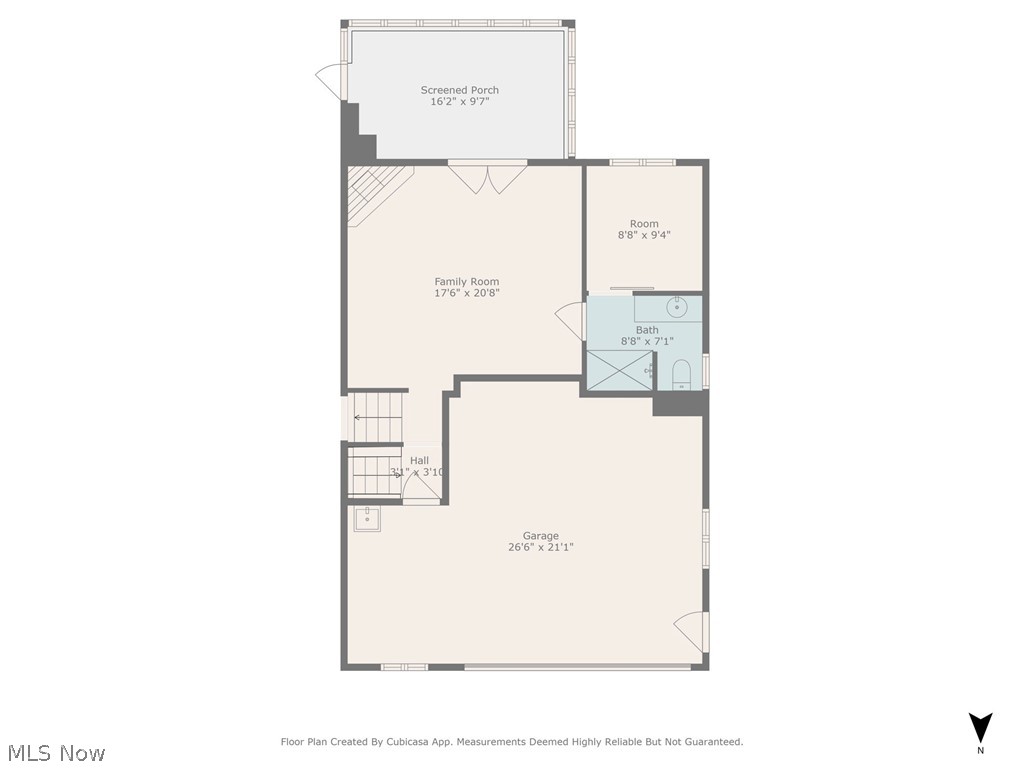 Main image without alt text