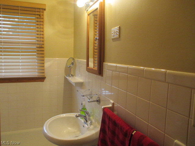 Hopewell Heights 03 - Residential Income