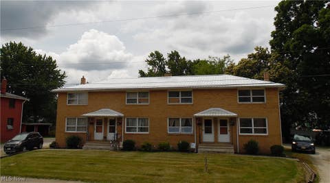 Multifamily For Sale - 210 Clara Court<br/> Louisville, OH 44641