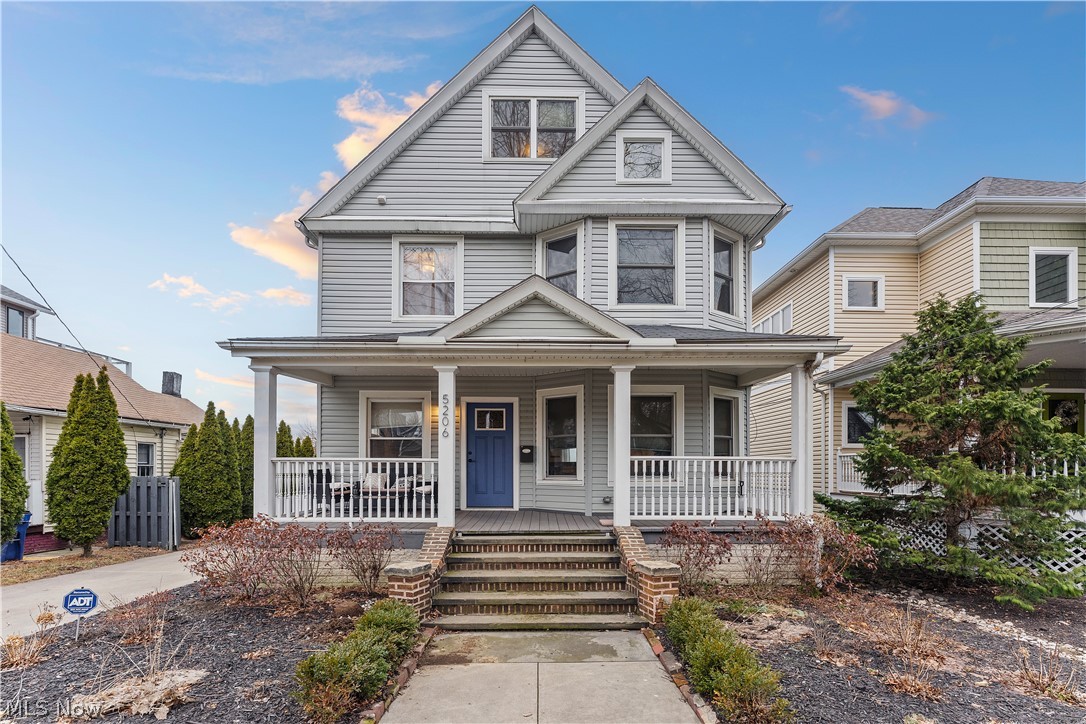 S S Stones - Residential