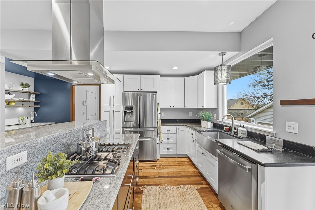 S S Stones - Residential