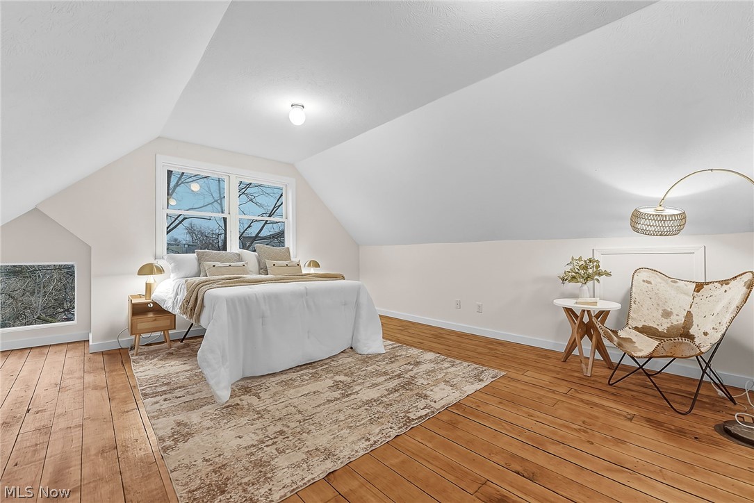 S S Stones - Residential