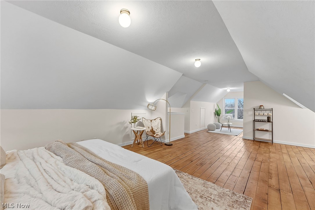 S S Stones - Residential