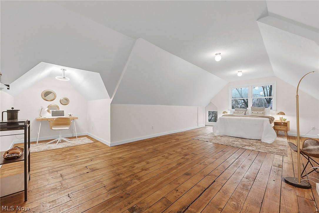 S S Stones - Residential