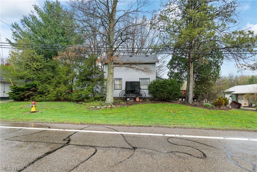 Photo of 2377 Greensburg Road, North Canton, OH 44720 (MLS # 5202200)