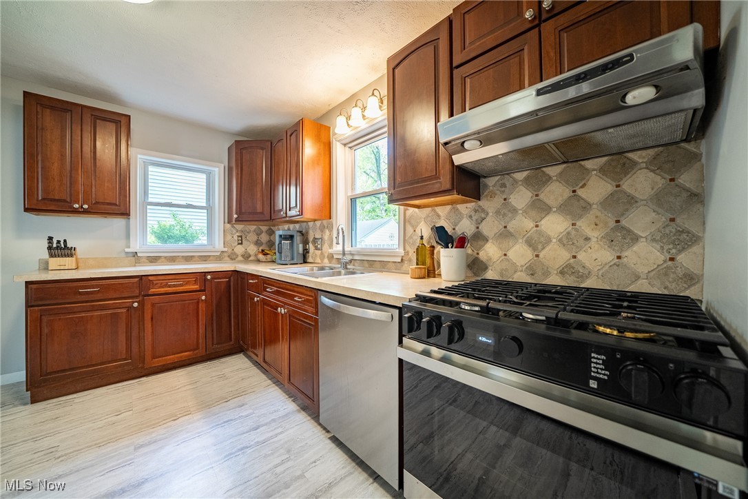 2531 Hampton Road, Rocky River, Ohio image 11