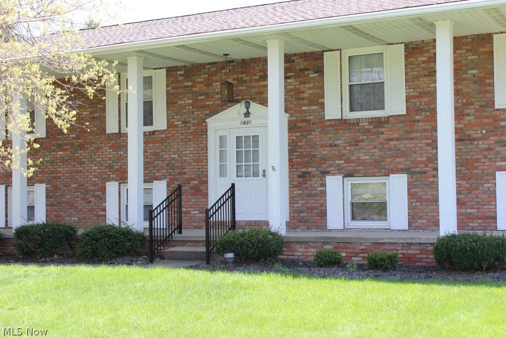 Briar Hills Estates - Residential