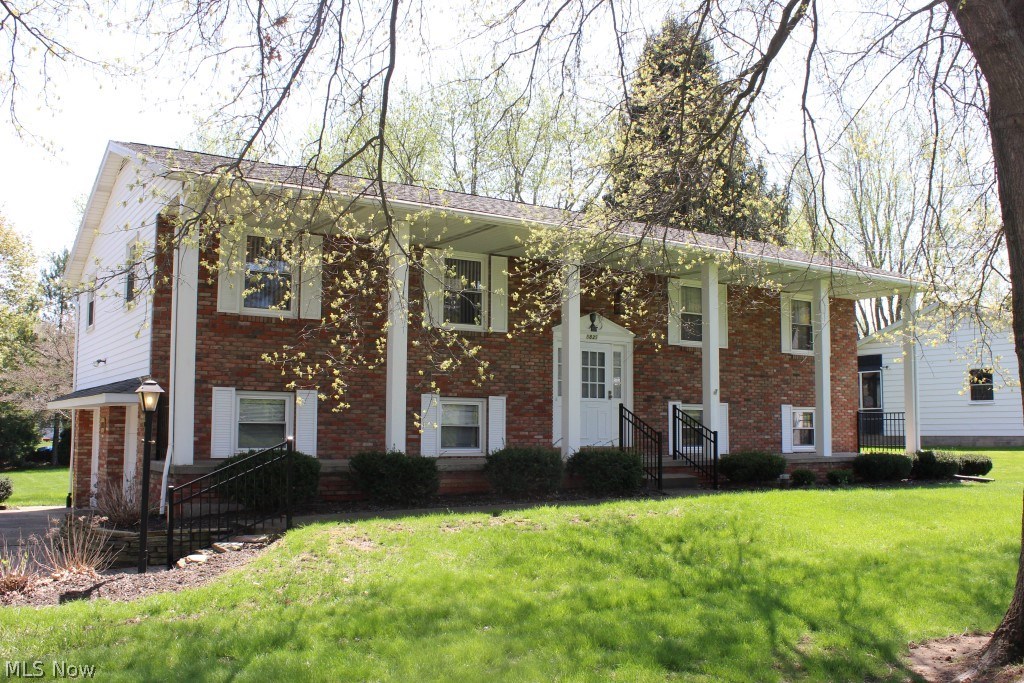 Briar Hills Estates - Residential