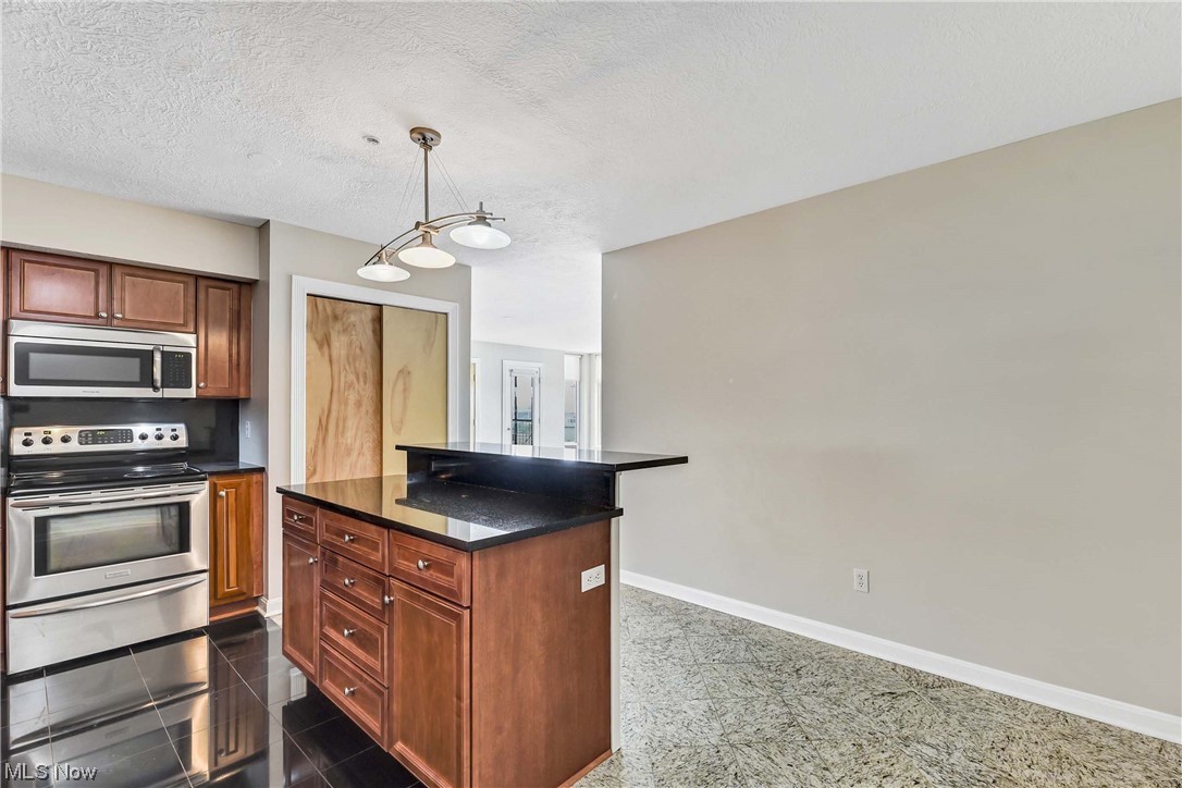 Stonebridge Condos - Residential