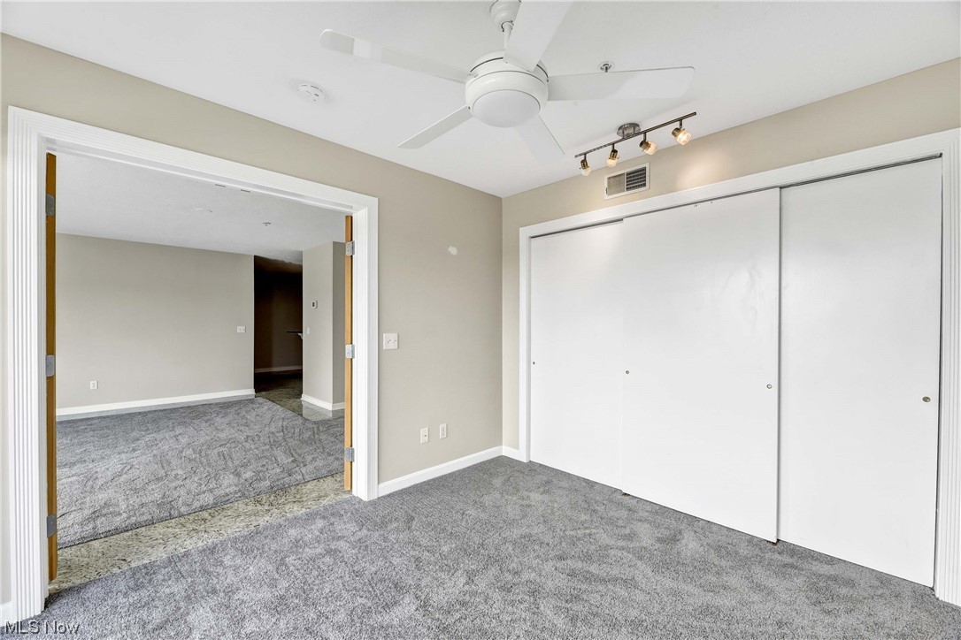 Stonebridge Condos - Residential