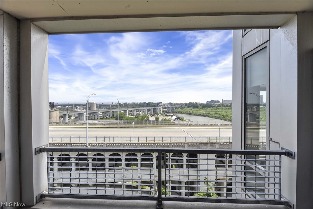 Stonebridge Condos - Residential