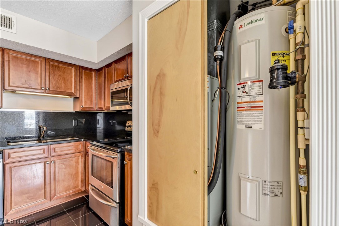 Stonebridge Condos - Residential