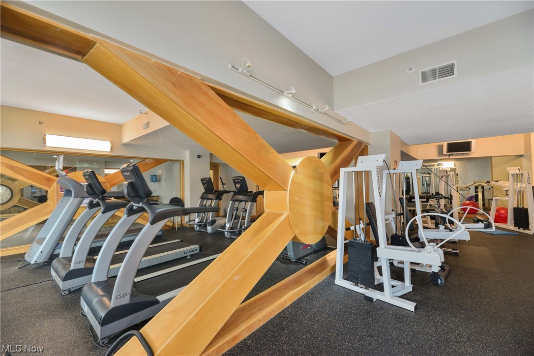 Stonebridge Condos - Residential