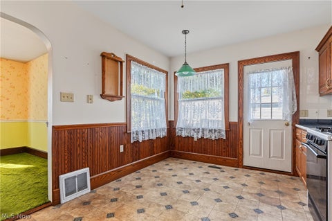 Tiny photo for 32 Hawk Avenue, Akron, OH 44312 (MLS # 5255394)