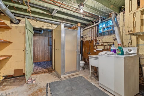 Tiny photo for 32 Hawk Avenue, Akron, OH 44312 (MLS # 5255394)