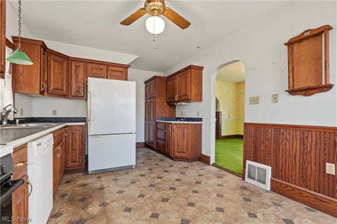 Tiny photo for 32 Hawk Avenue, Akron, OH 44312 (MLS # 5255394)
