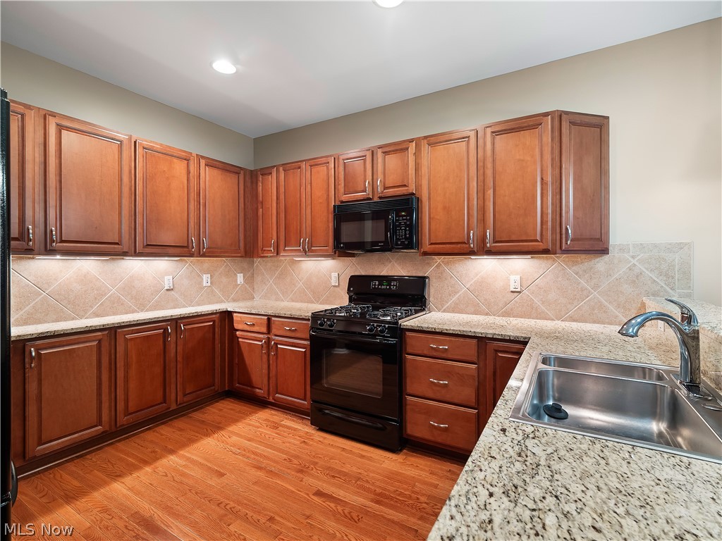 Hamlets/Rocky River-West - Residential