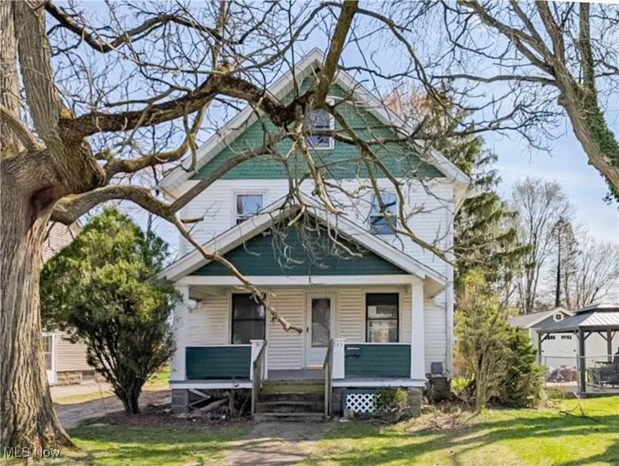 Seize the chance to own this charming home in Elyria, featuring 4 bedrooms and 1.5 baths! Enjoy relaxing on the inviting porch, while inside, you'll find an open floor plan that encompasses approximately 1,404 square feet of living space. The spacious living room is bathed in natural light from a large window, creating a warm and welcoming atmosphere. The kitchen with built-in cabinets that offer plenty of storage, alongside a dining area. Step outside to discover a backyard perfect for outdoor entertaining and leisure. With endless possibilities to create your dream oasis, this home is ready for your personal touch! Don’t wait—schedule your showing today and take the first step toward transforming this property into your ideal sanctuary! Being sold AS IS, WHERE IS. This property is lender-owned and US Bank is making no representations or warranties. Buyer is responsible for all required inspections & certifications (if applicable). All info & property details set forth in this listing, including all utilities & all room dimensions which are approximate, are deemed reliable but not guaranteed & should be independently verified if any person intends to engage in a transaction based upon it. Seller/current owner does not represent and/or guarantee that all property info & details have been provided in this MLS listing.
