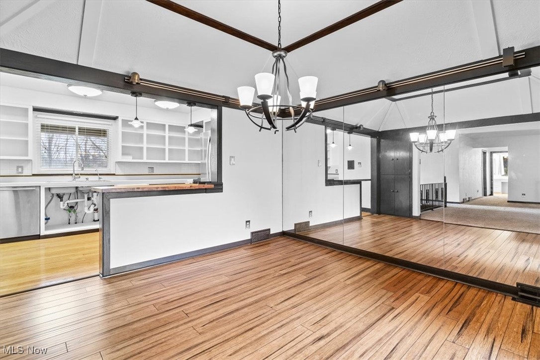 Ghent Road View Acres - Residential