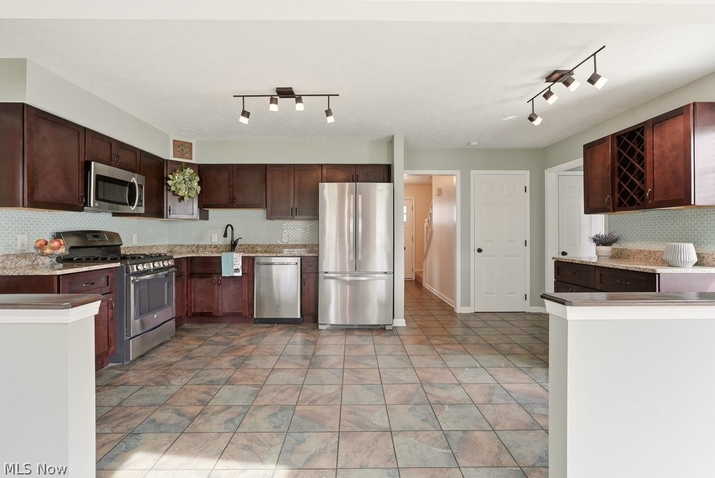 Sv-Meadowood Sub - Residential