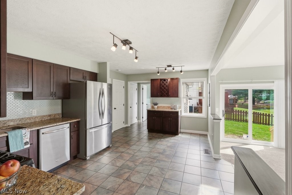 Sv-Meadowood Sub - Residential