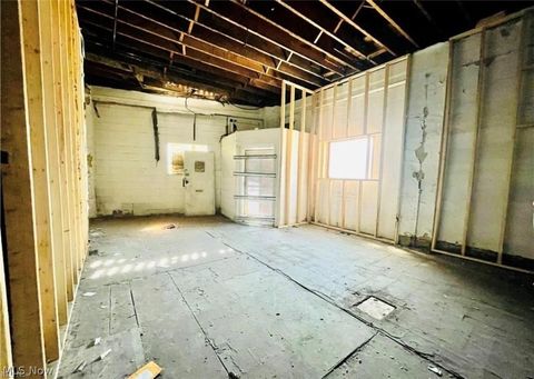 Tiny photo for 12103 Kinsman Road, Cleveland, OH 44120 (MLS # 5221516)