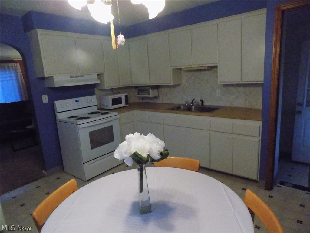 Matherson Bldg Cos Willman Ave - Residential