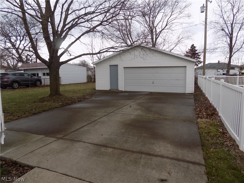 Matherson Bldg Cos Willman Ave - Residential