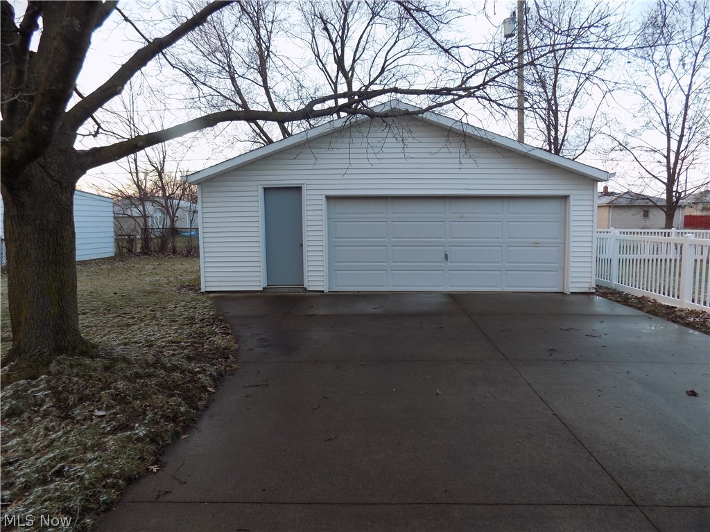 Matherson Bldg Cos Willman Ave - Residential