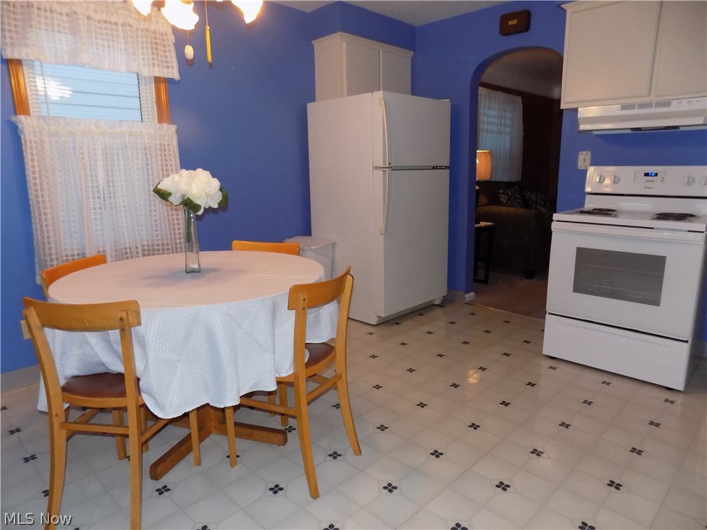 Matherson Bldg Cos Willman Ave - Residential