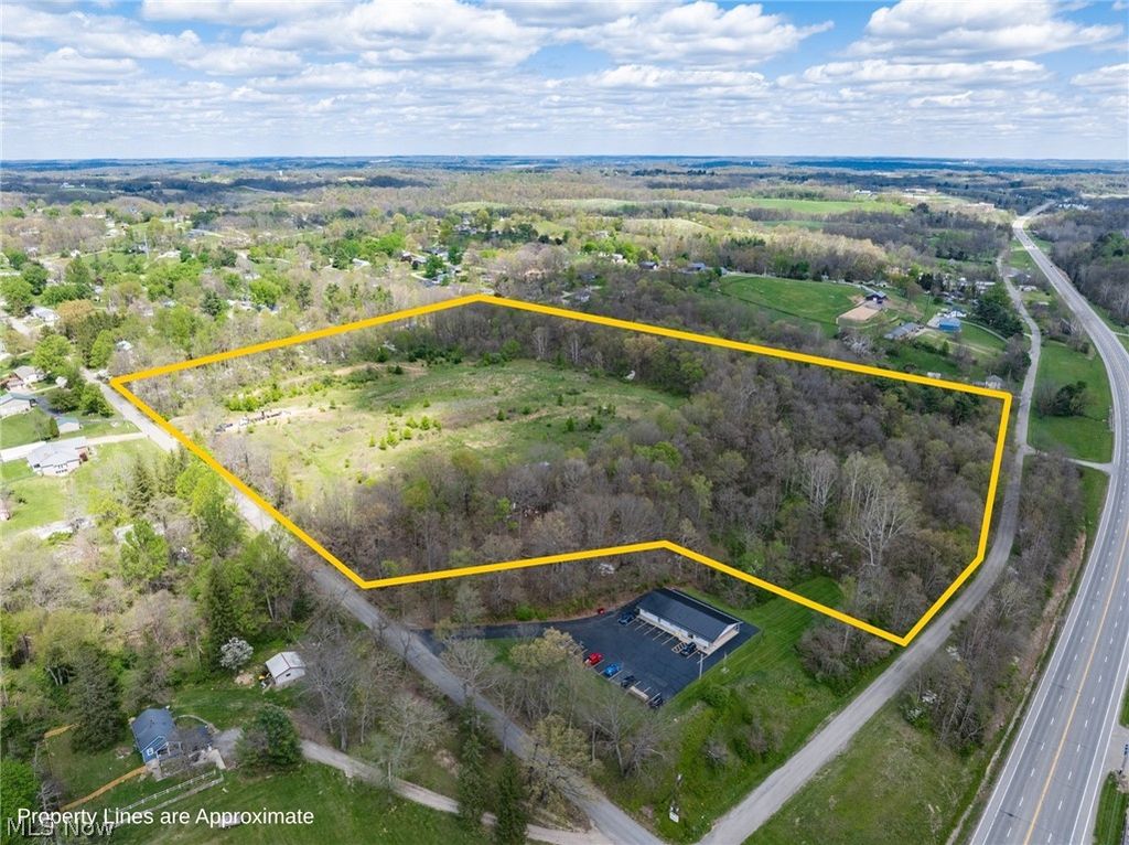 Photo of Timber Run Road, Zanesville, OH 43701 (MLS # 5205458)