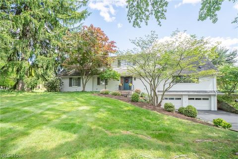 Tiny photo for 2810 Brentwood Close Street NW, Canton, OH 44708 (MLS # 5209722)