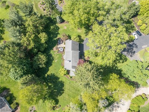 Tiny photo for 2810 Brentwood Close Street NW, Canton, OH 44708 (MLS # 5209722)