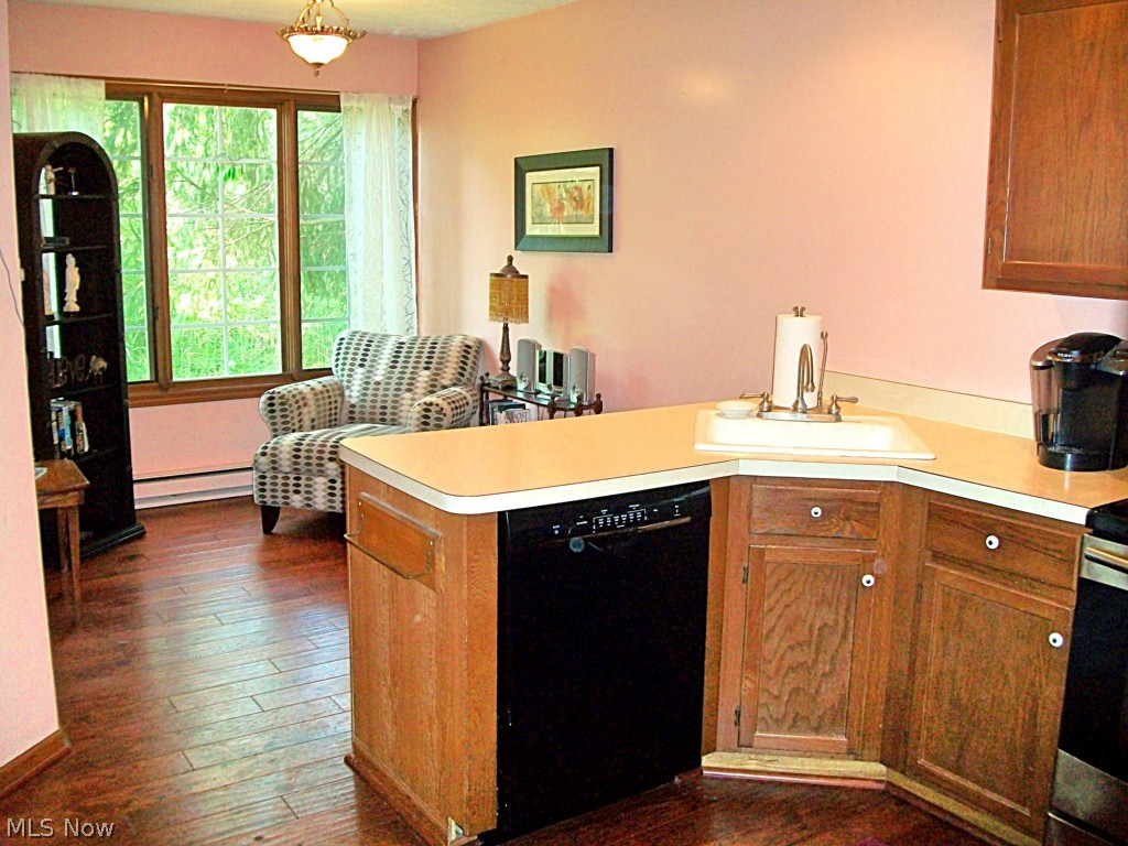 Burlington/Geauga Condo #8 - Residential