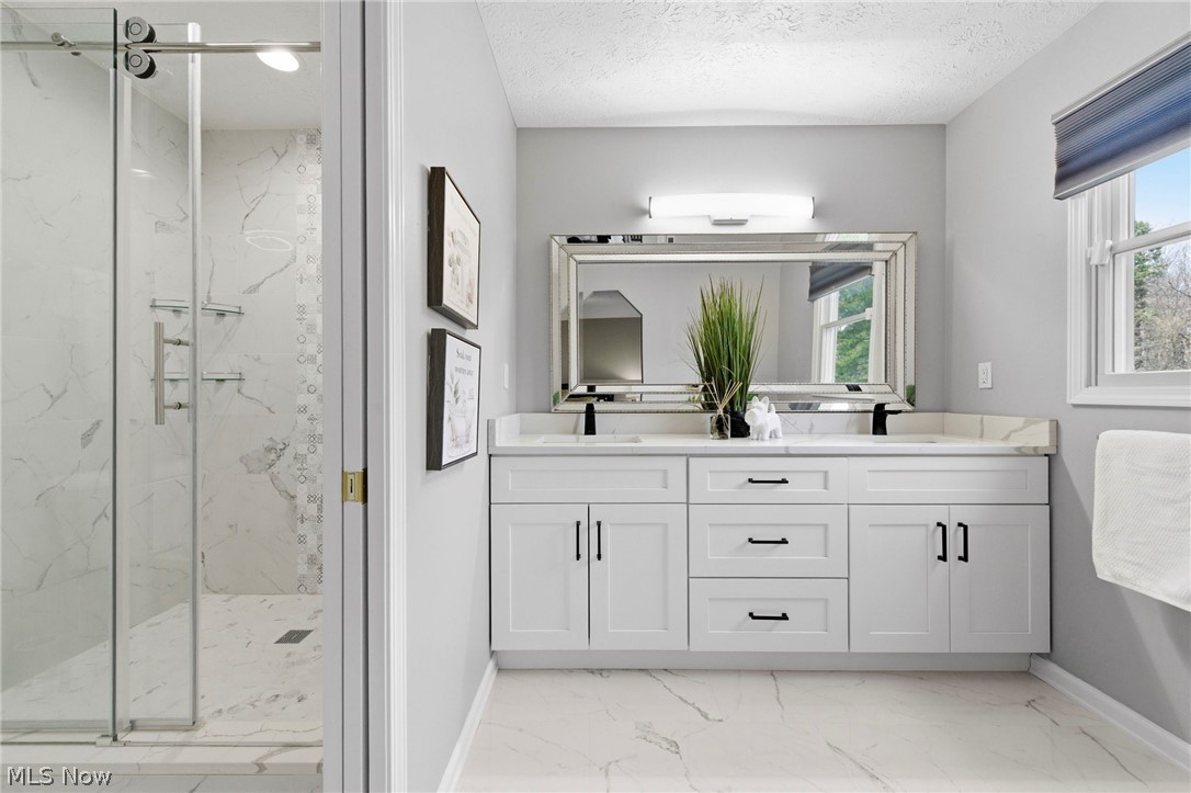 Village Lake Estates Sub - Residential