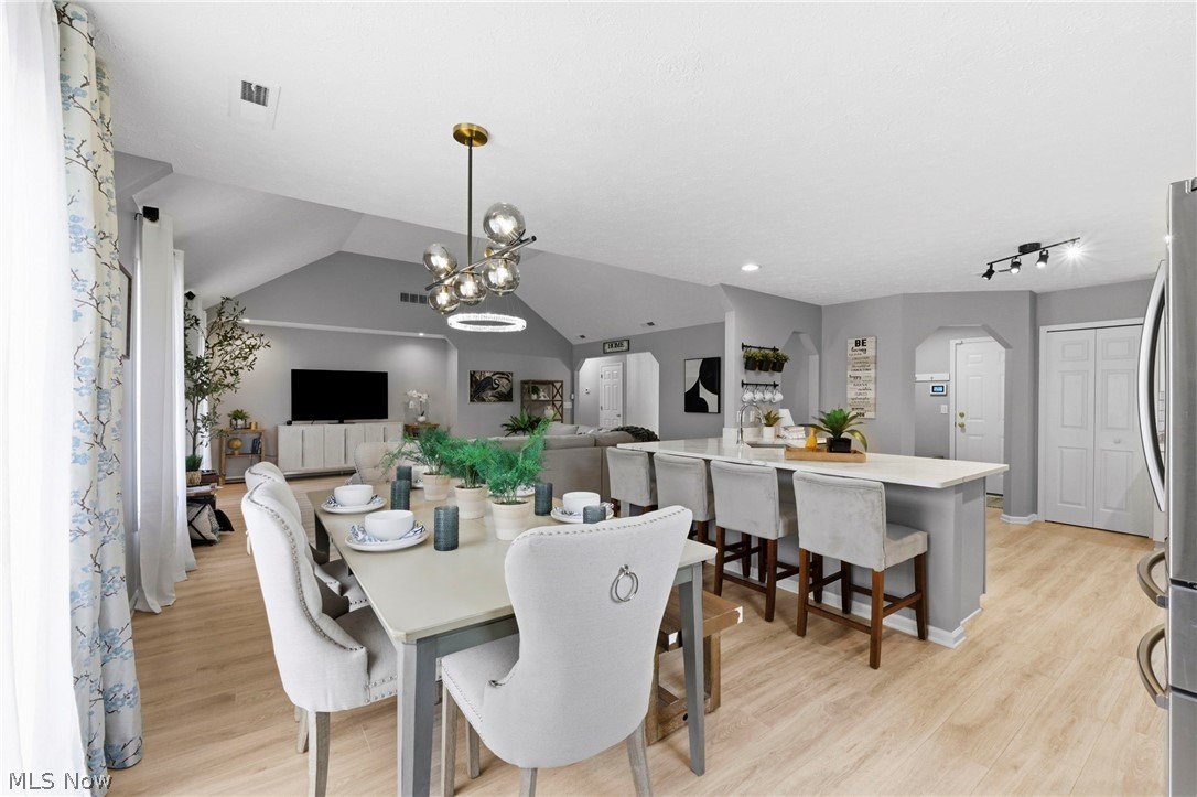 Village Lake Estates Sub - Residential