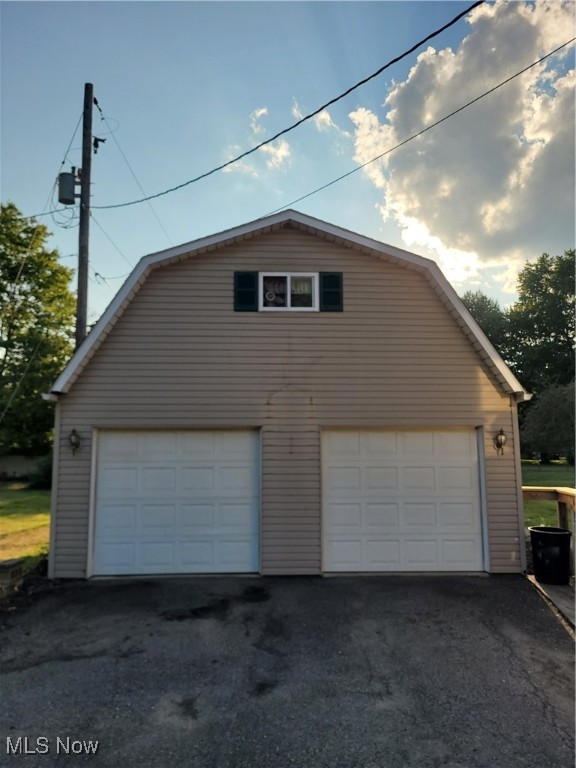 Rathbone Tr - Residential