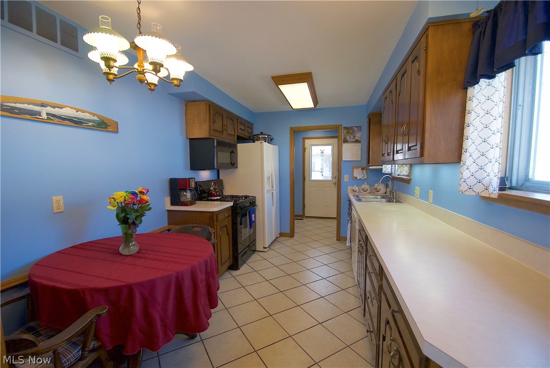 Willow Buff Farm 01 - Residential