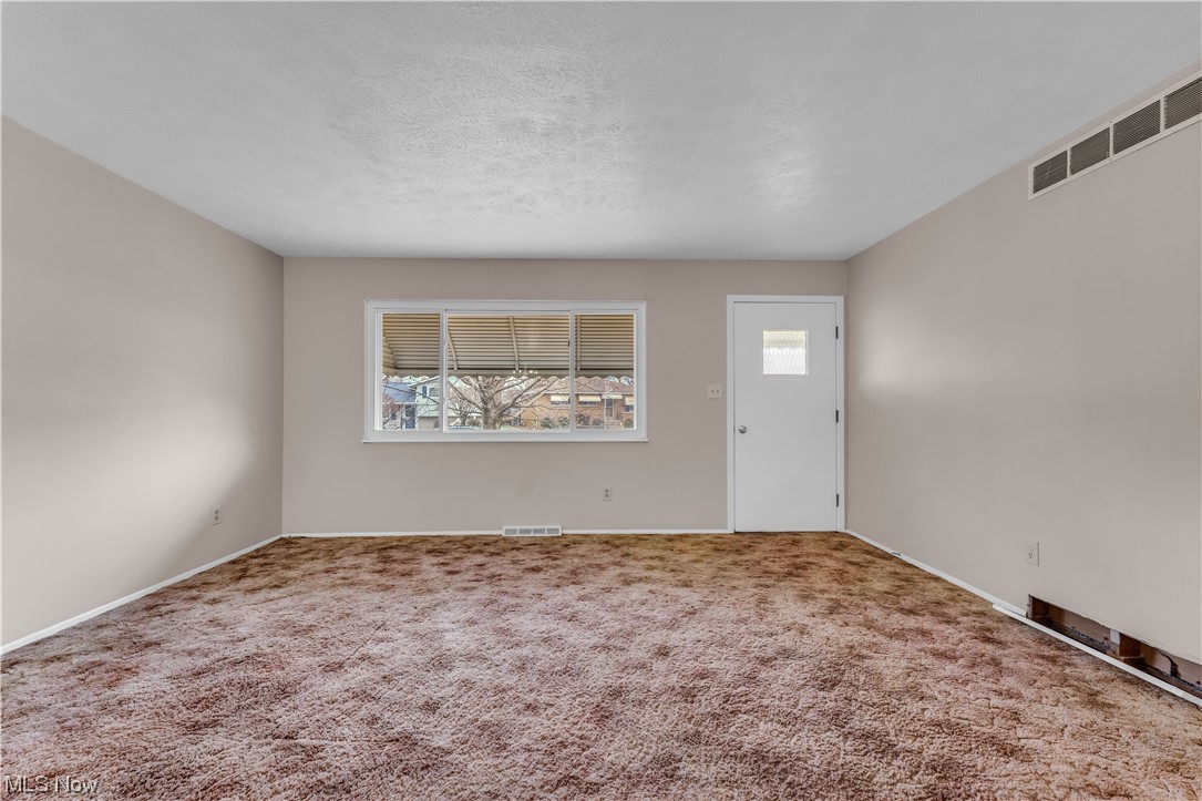 Skyview 01 - Residential Lease