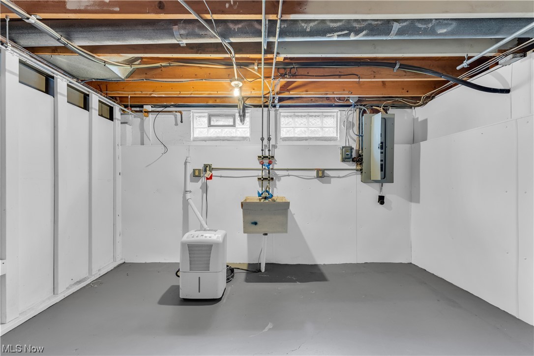 Skyview 01 - Residential Lease